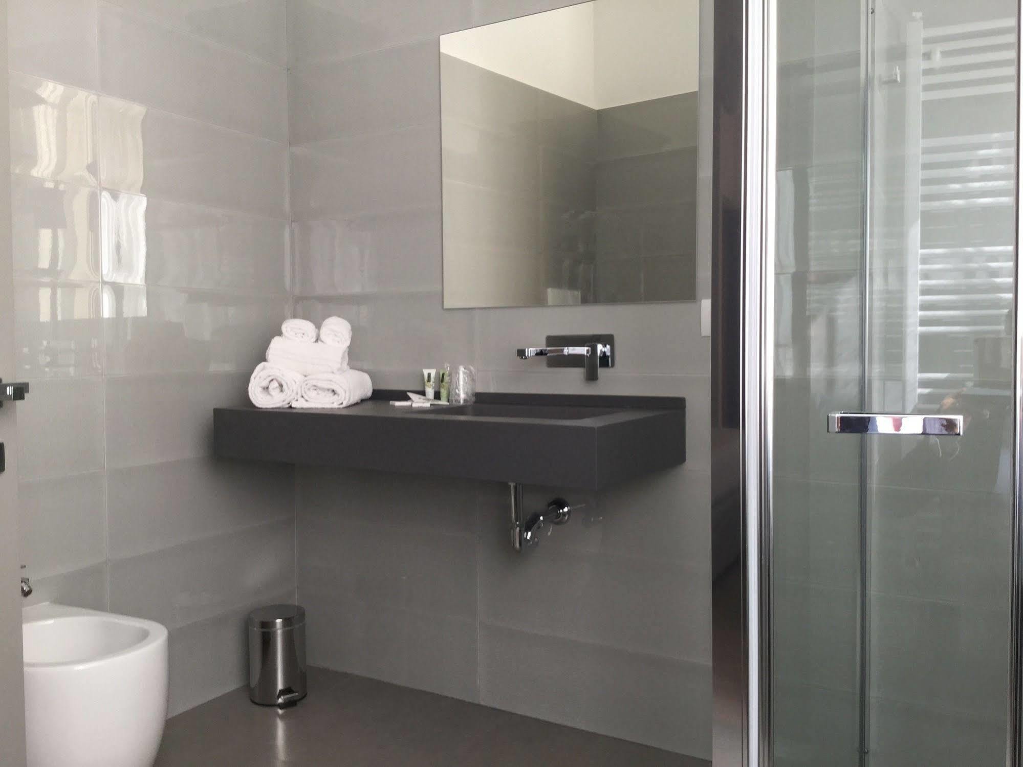 Clerici Boutique Hotel Милано Екстериор снимка