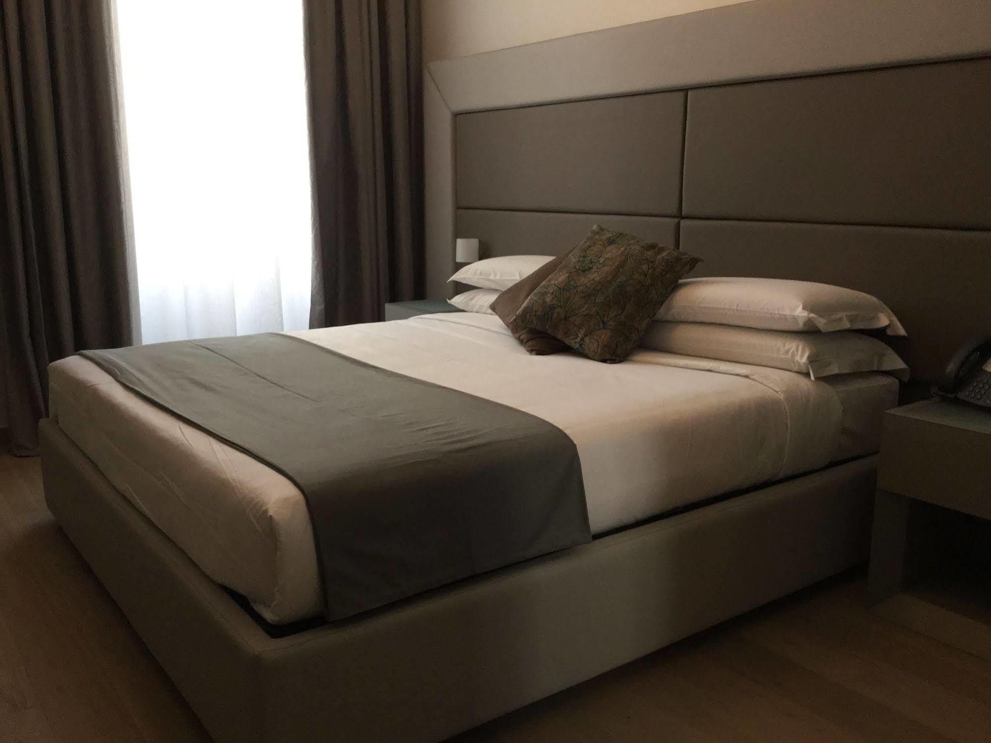 Clerici Boutique Hotel Милано Екстериор снимка